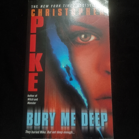 ❤️5 for $20❤️ Bury Me Deep by Christopher Pike - Picture 1 of 2
